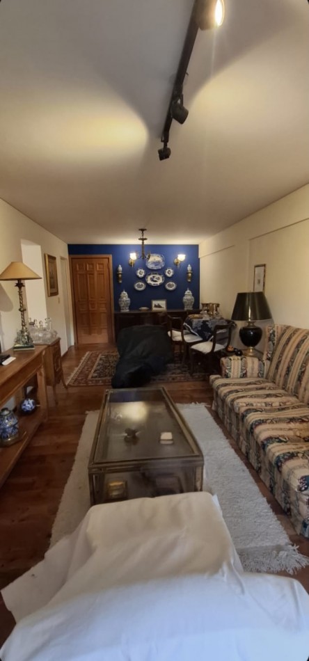 DEPARTAMENTO EN VENTA EN PASAJE GUTIERREZ AL 700