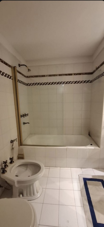 DEPARTAMENTO EN VENTA EN PASAJE GUTIERREZ AL 700