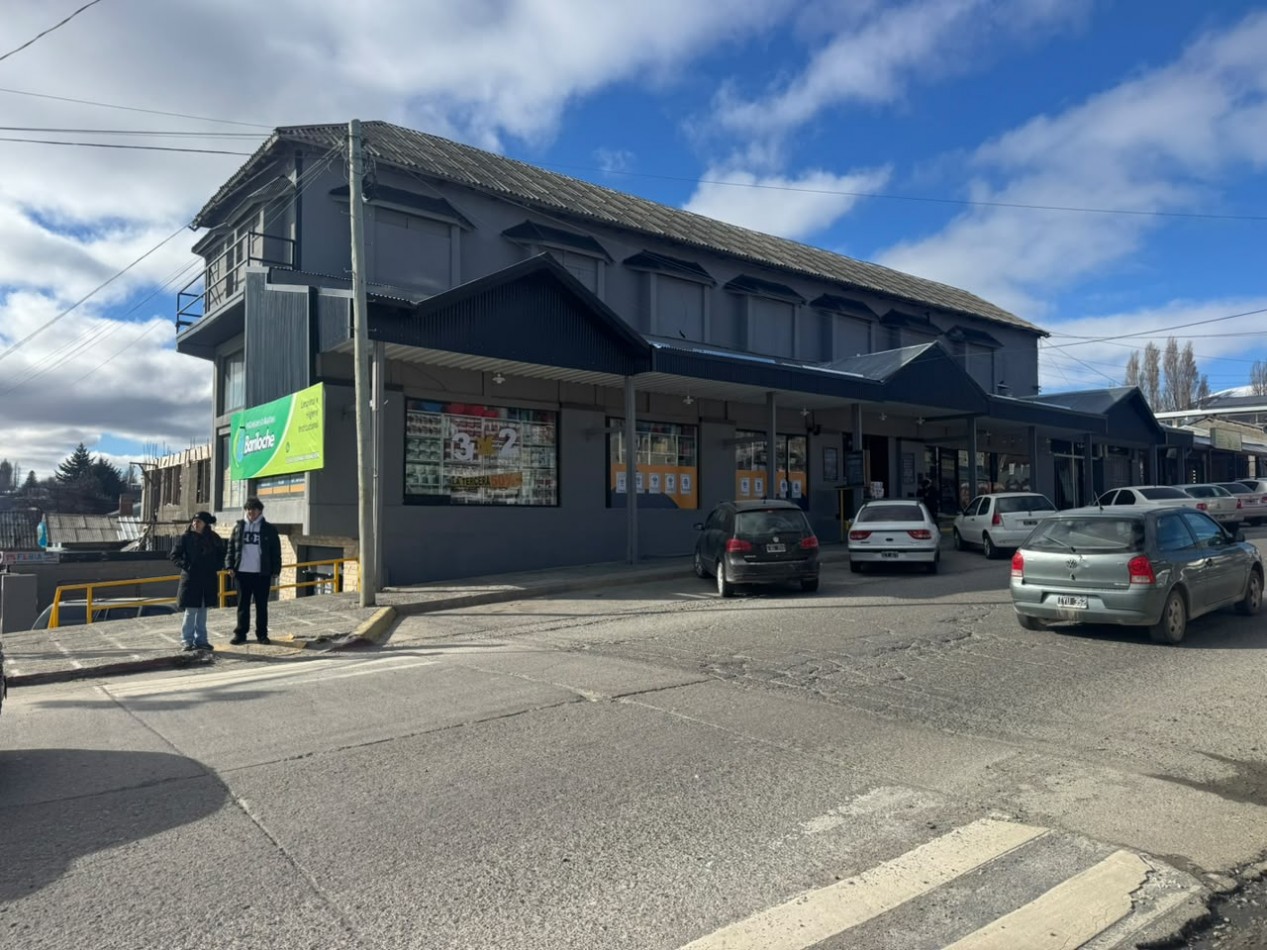 ALQUILER IMPORTANTE LOCAL COMERCIAL ONELLI