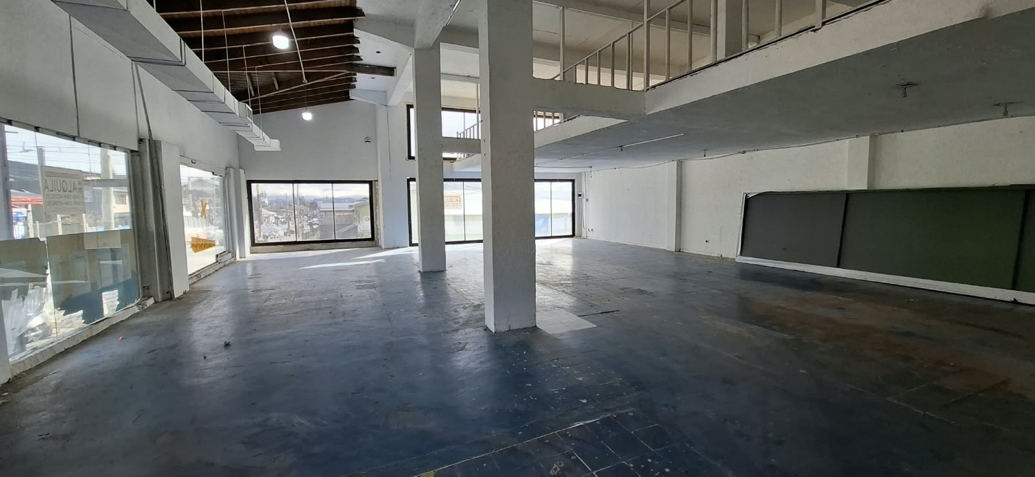 ALQUILER IMPORTANTE LOCAL COMERCIAL ONELLI
