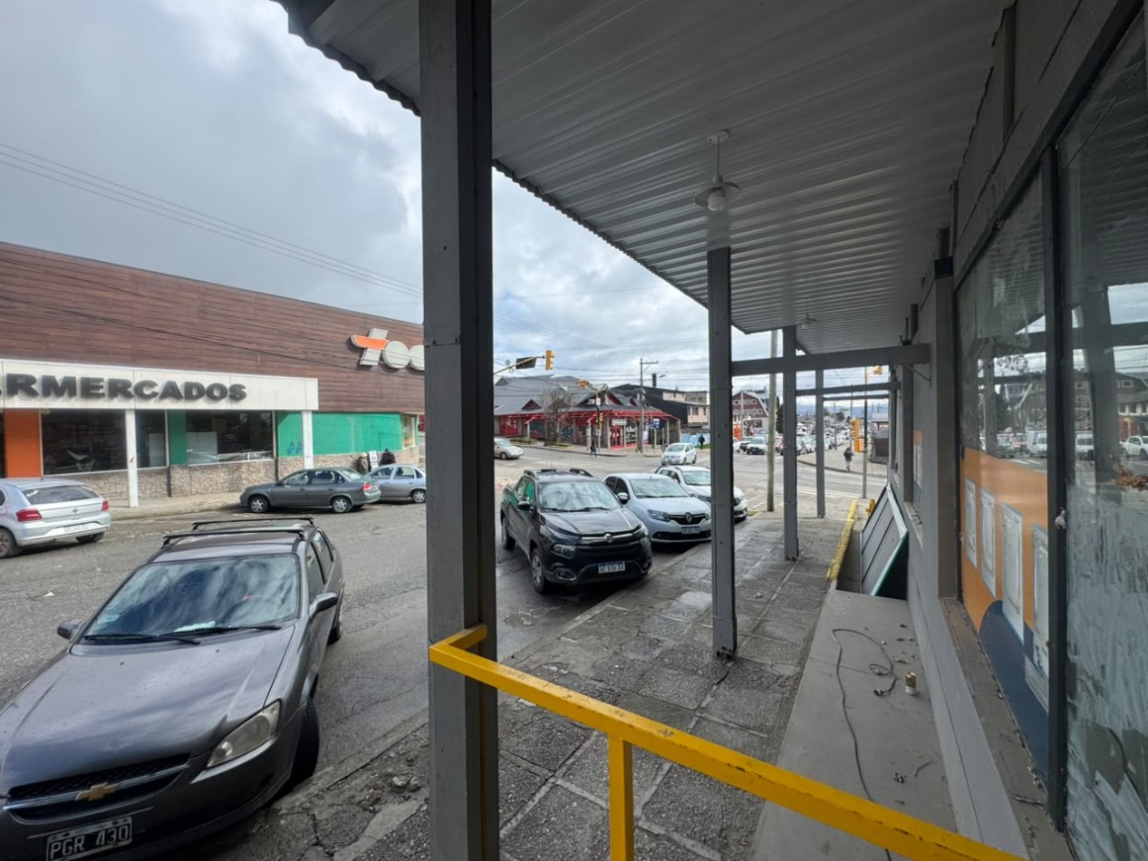 ALQUILER IMPORTANTE LOCAL COMERCIAL ONELLI