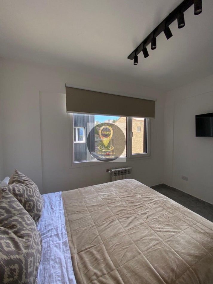 DEPARTAMENTO DOS AMBIENTES AMOBLADO