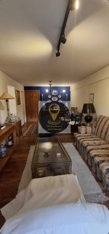 DEPARTAMENTO EN VENTA EN PASAJE GUTIERREZ AL 700