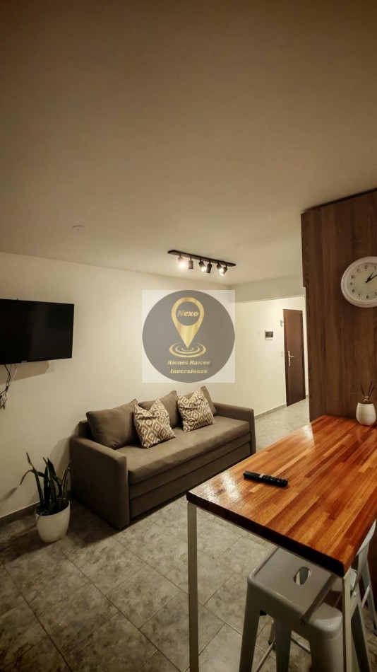 DEPARTAMENTO DOS AMBIENTES AMOBLADO