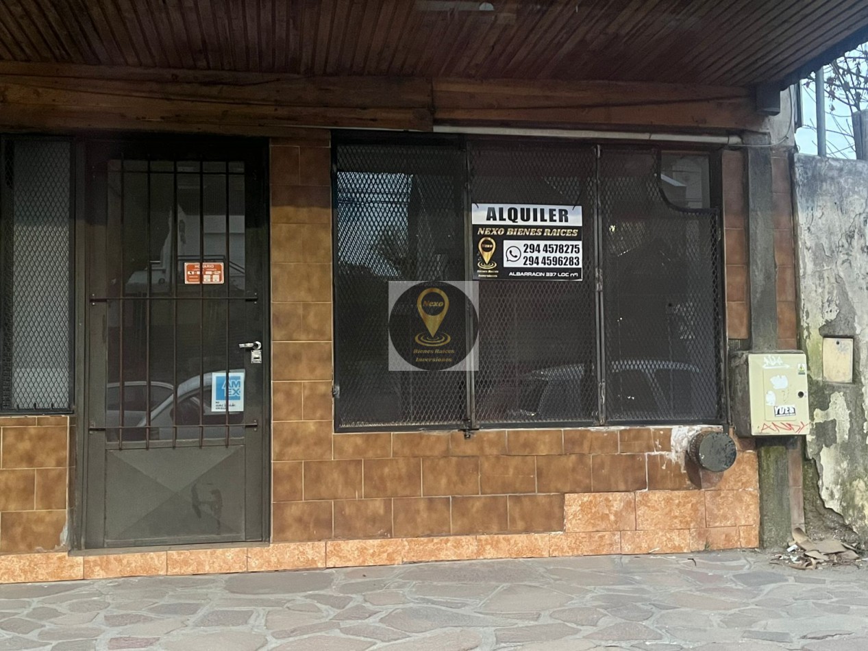 LOCAL COMERCIAL TISCORNIA