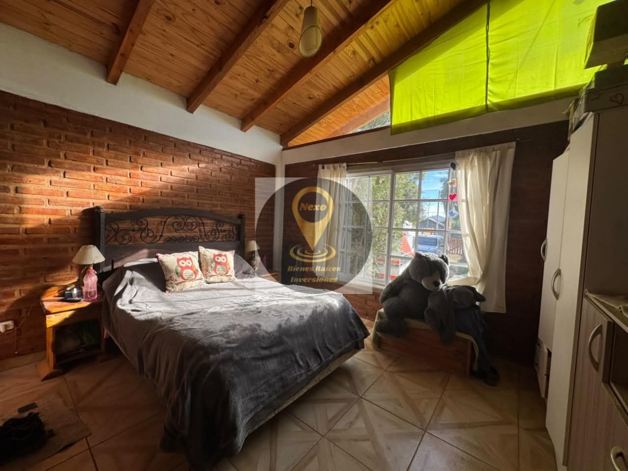 CASA EN VENTA  DINA HUAPI AV DEL VADO