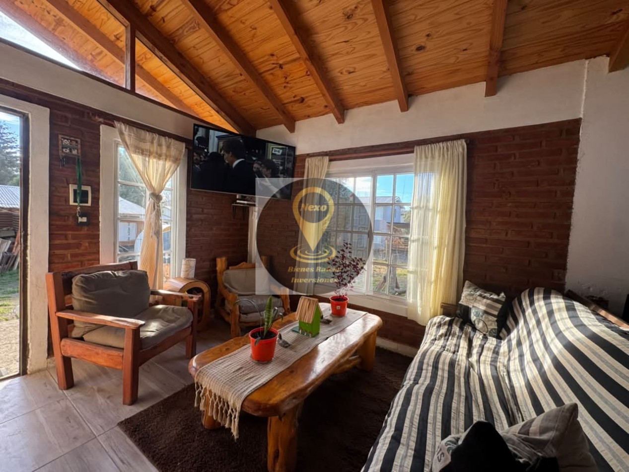 CASA EN VENTA  DINA HUAPI AV DEL VADO