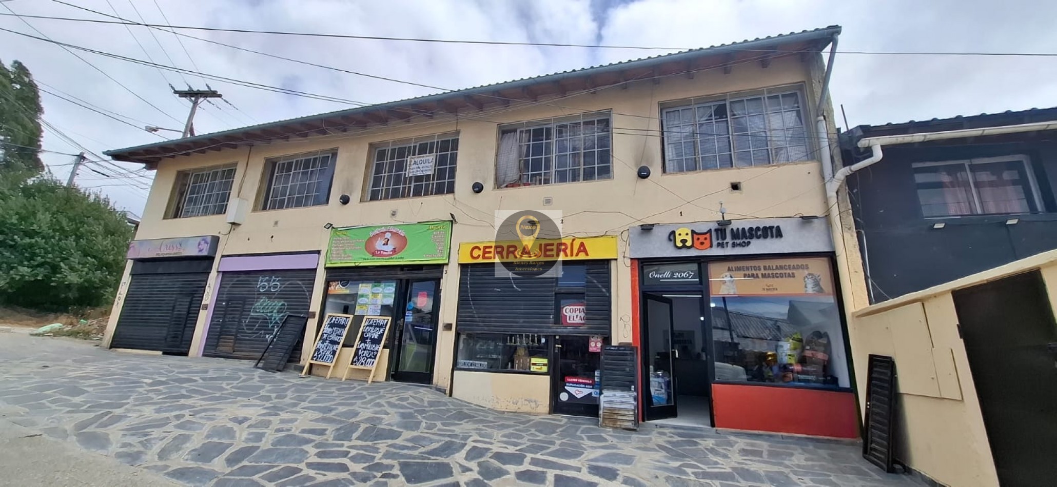 MONOAMBIENTE FELIPE LAGUNA Y ONELLI