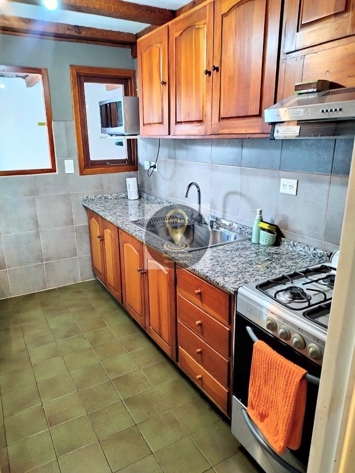 CASA A LA VENTA EN QUINTRAL AL 1200