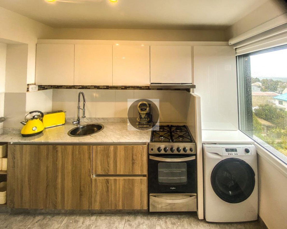 DEPARTAMENTO DOS AMBIENTES AMOBLADO