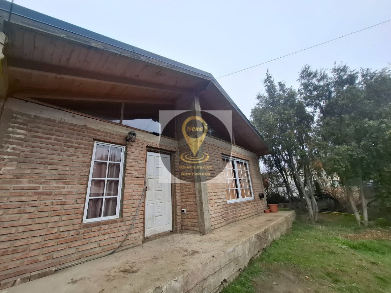 CASA A LA VENTA CON TERRENO DINA HUAPI