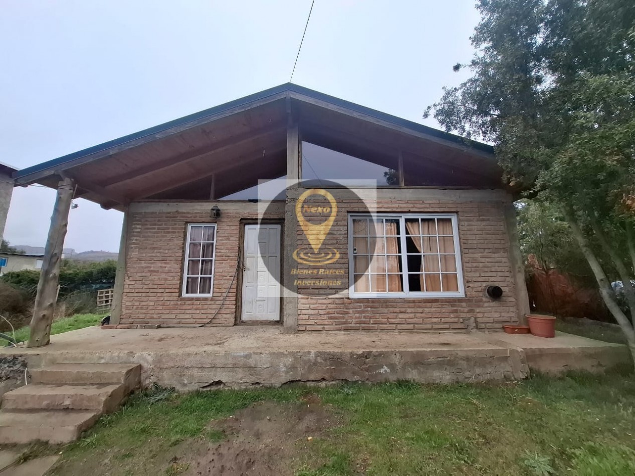 CASA A LA VENTA CON TERRENO DINA HUAPI