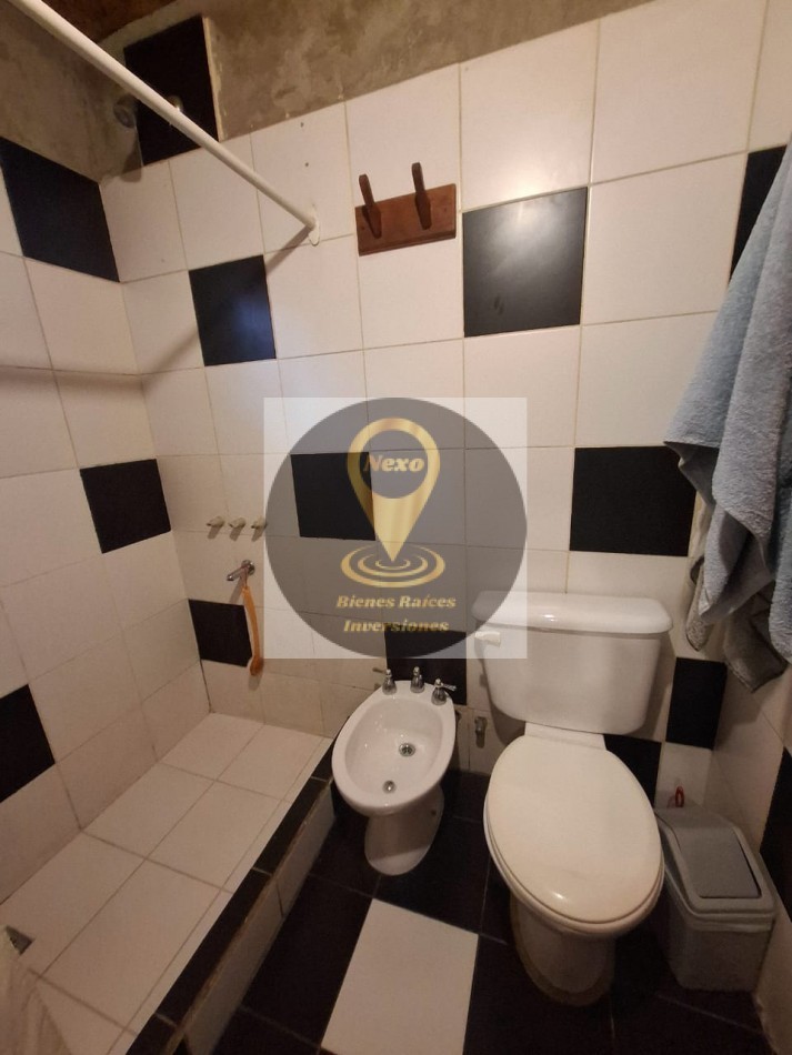 CASA A LA VENTA CON TERRENO DINA HUAPI