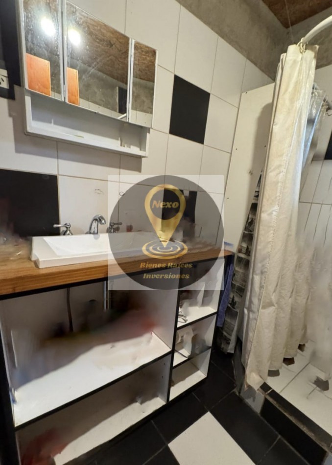 CASA A LA VENTA CON TERRENO DINA HUAPI