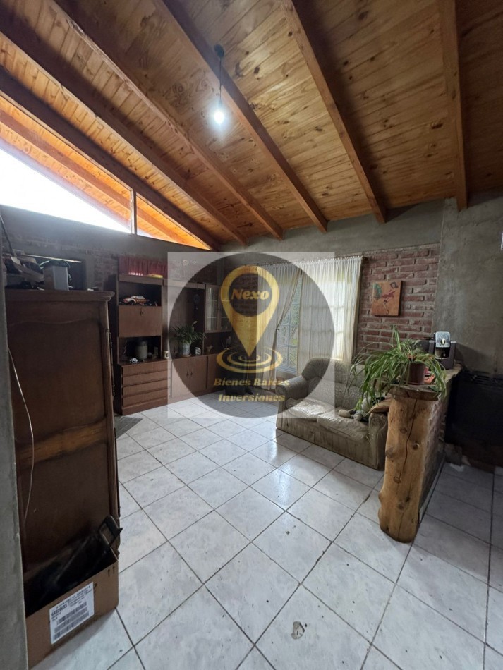 CASA A LA VENTA CON TERRENO DINA HUAPI