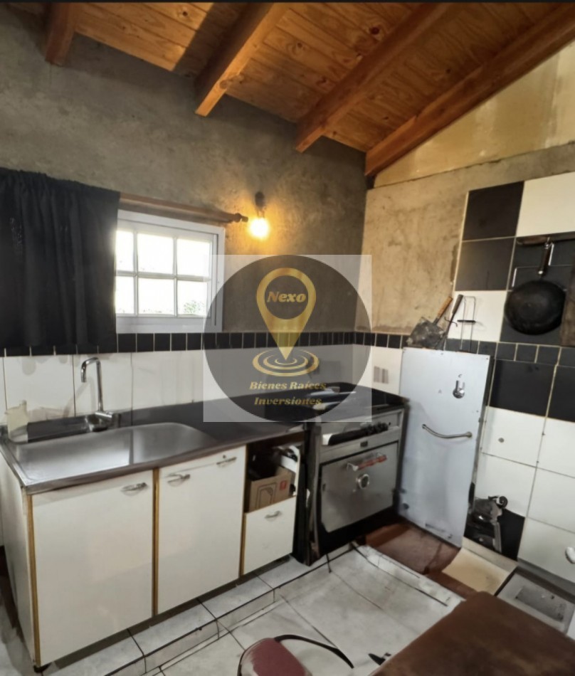 CASA A LA VENTA CON TERRENO DINA HUAPI