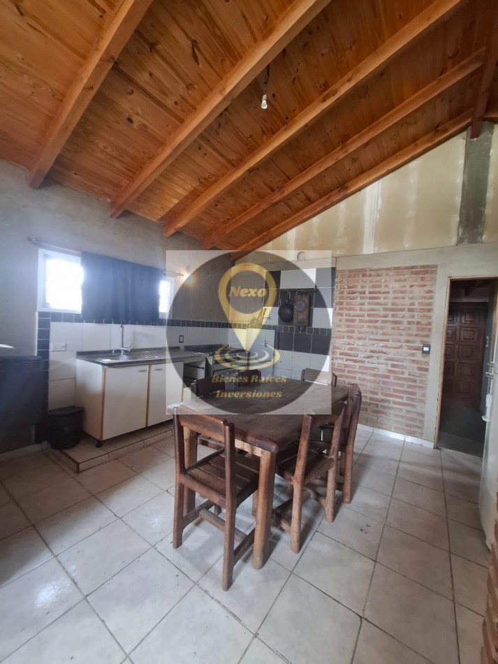 CASA A LA VENTA CON TERRENO DINA HUAPI