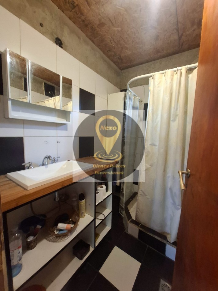 CASA A LA VENTA CON TERRENO DINA HUAPI