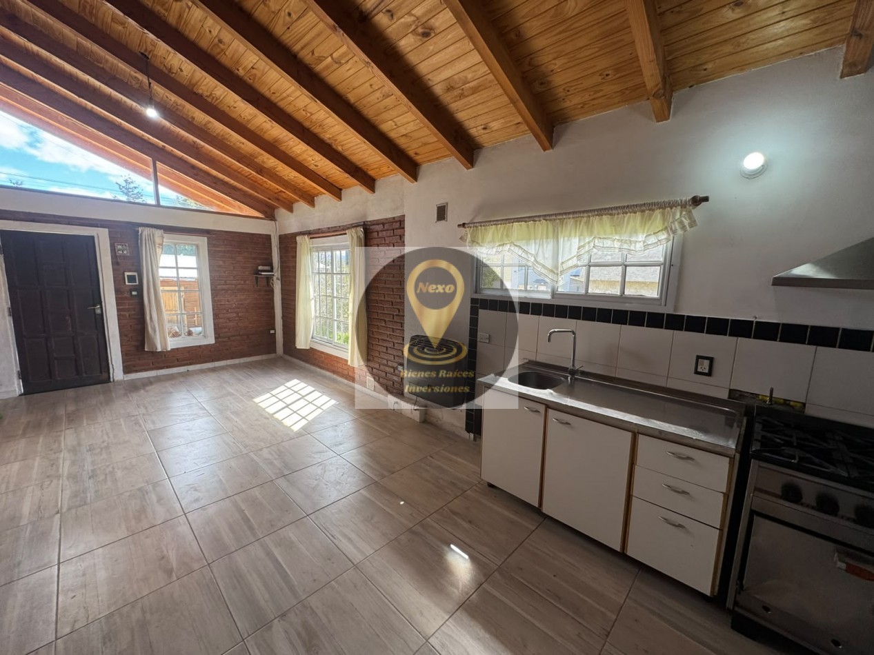 ALQUILER CASA 2 DORM+1 DINA HUAPI