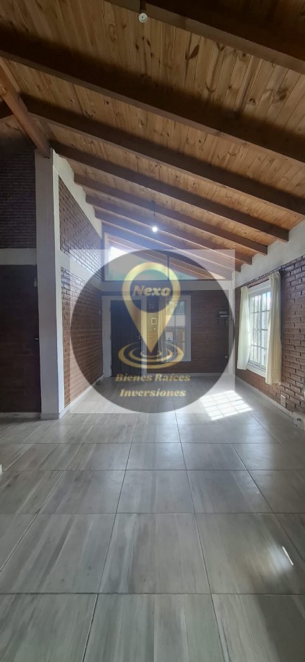 ALQUILER CASA 2 DORM+1 DINA HUAPI