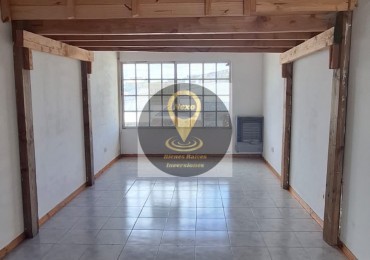 MONOAMBIENTE FELIPE LAGUNA Y ONELLI